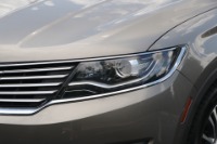 Used 2017 Lincoln MKX RESERVE FWD W/NAV for sale Sold at Auto Collection in Murfreesboro TN 37129 10