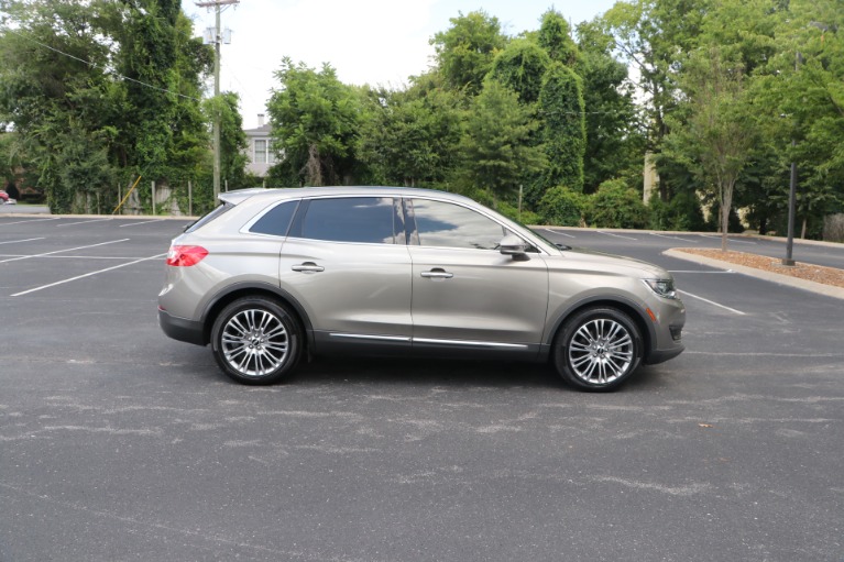 Used 2017 Lincoln MKX RESERVE FWD W/NAV for sale $28,950 at Auto Collection in Murfreesboro TN 37130 8