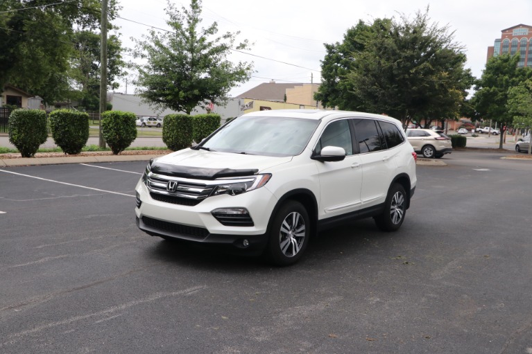 Used 2017 Honda PILOT EX-L AWD W/NAV for sale Sold at Auto Collection in Murfreesboro TN 37130 2