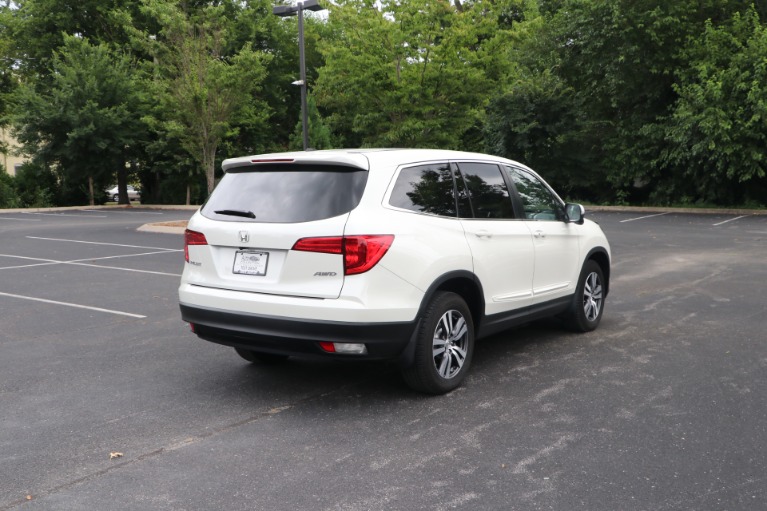 Used 2017 Honda PILOT EX-L AWD W/NAV for sale Sold at Auto Collection in Murfreesboro TN 37130 3