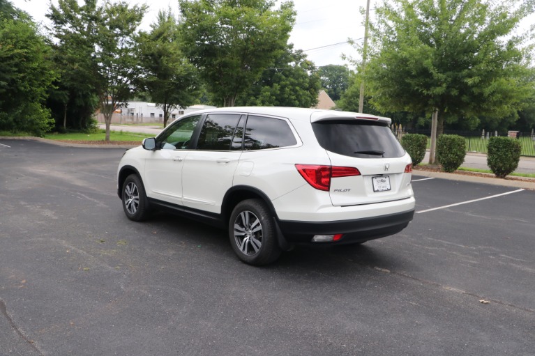 Used 2017 Honda PILOT EX-L AWD W/NAV for sale Sold at Auto Collection in Murfreesboro TN 37130 4