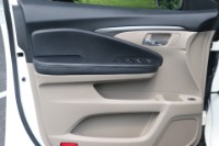 Used 2017 Honda PILOT EX-L AWD W/NAV for sale Sold at Auto Collection in Murfreesboro TN 37129 84