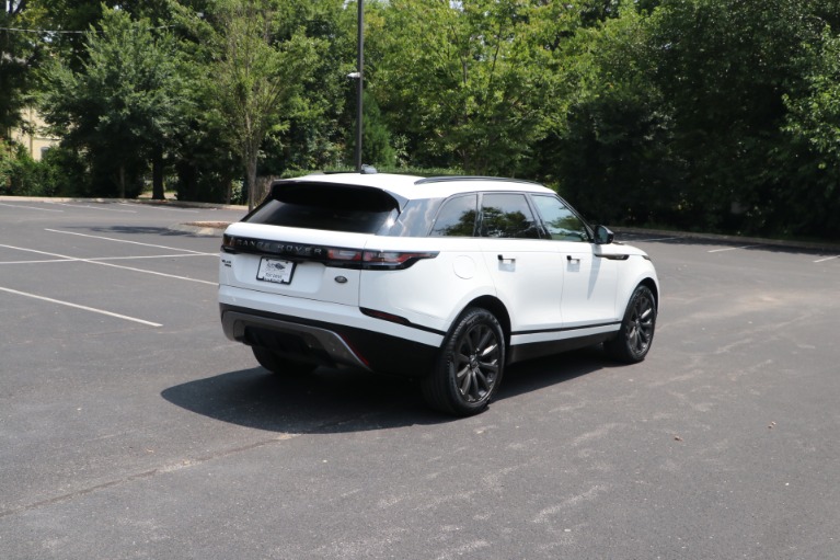 Used 2019 Land Rover Range Rover Velar P250 R-Dynamic SE W/DRIVE PACK for sale Sold at Auto Collection in Murfreesboro TN 37130 3