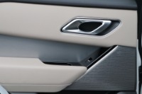 Used 2019 Land Rover Range Rover Velar P250 R-Dynamic SE W/DRIVE PACK for sale Sold at Auto Collection in Murfreesboro TN 37129 89