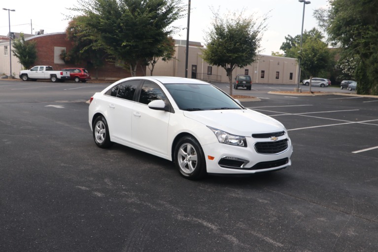 Used 2016 Chevrolet Cruze LIMITED 1 LT TECHNOLOGY FWD for sale Sold at Auto Collection in Murfreesboro TN 37130 1