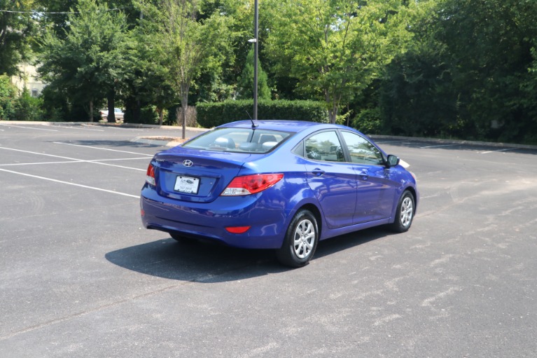 Used 2013 Hyundai Accent GLS AUTO FWD for sale Sold at Auto Collection in Murfreesboro TN 37130 3