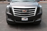 Used 2017 Cadillac Escalade Luxury 4WD W/REAR ENTERTAINMENT SYSTEM for sale Sold at Auto Collection in Murfreesboro TN 37129 27