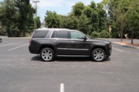 Used 2017 Cadillac Escalade Luxury 4WD W/REAR ENTERTAINMENT SYSTEM for sale Sold at Auto Collection in Murfreesboro TN 37129 8
