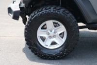 Used 2020 Jeep Gladiator Sport 4X4 for sale Sold at Auto Collection in Murfreesboro TN 37129 21