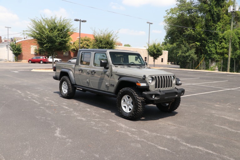 Used 2020 Jeep Gladiator Sport 4X4 for sale Sold at Auto Collection in Murfreesboro TN 37130 1