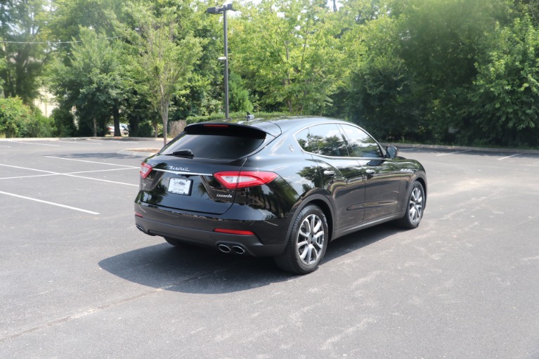 Used 2017 Maserati Levante Q4 AWD W/PREMIUM PKG for sale $47,500 at Auto Collection in Murfreesboro TN 37130 3