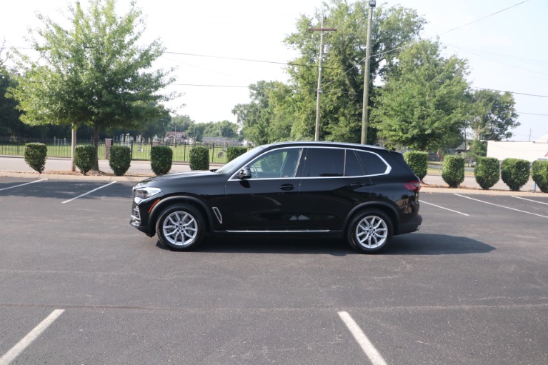 Used 2021 BMW X5 xDrive40i Sports Activity Vehicle RWD W/NAV for sale Sold at Auto Collection in Murfreesboro TN 37130 7