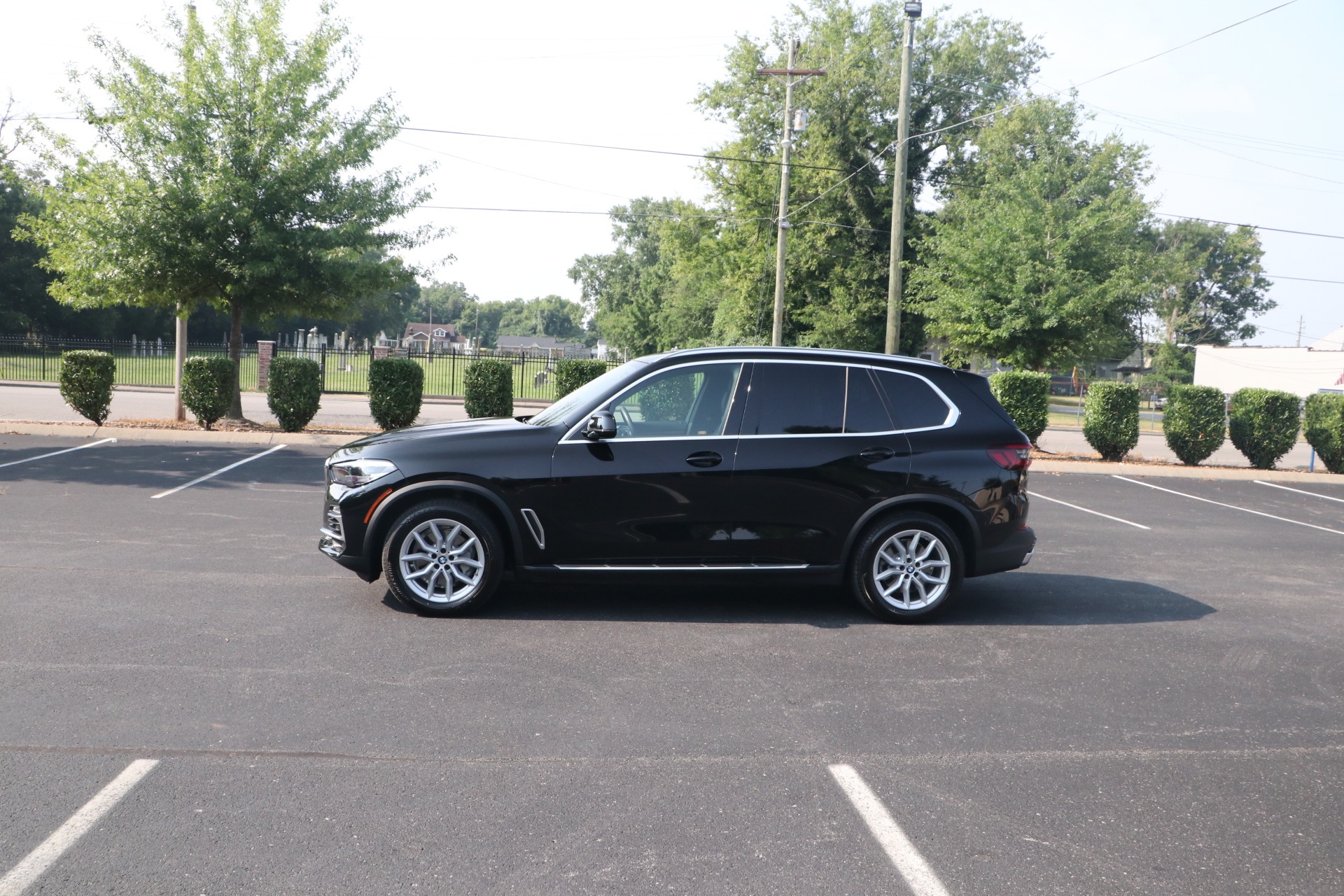 Standard Hood Fender & Mirrors | BMW X5 HYBRID XLINE 2019 Standard Hood Fender & Mirrors | BMW X5 HYBRID XLINE 2019