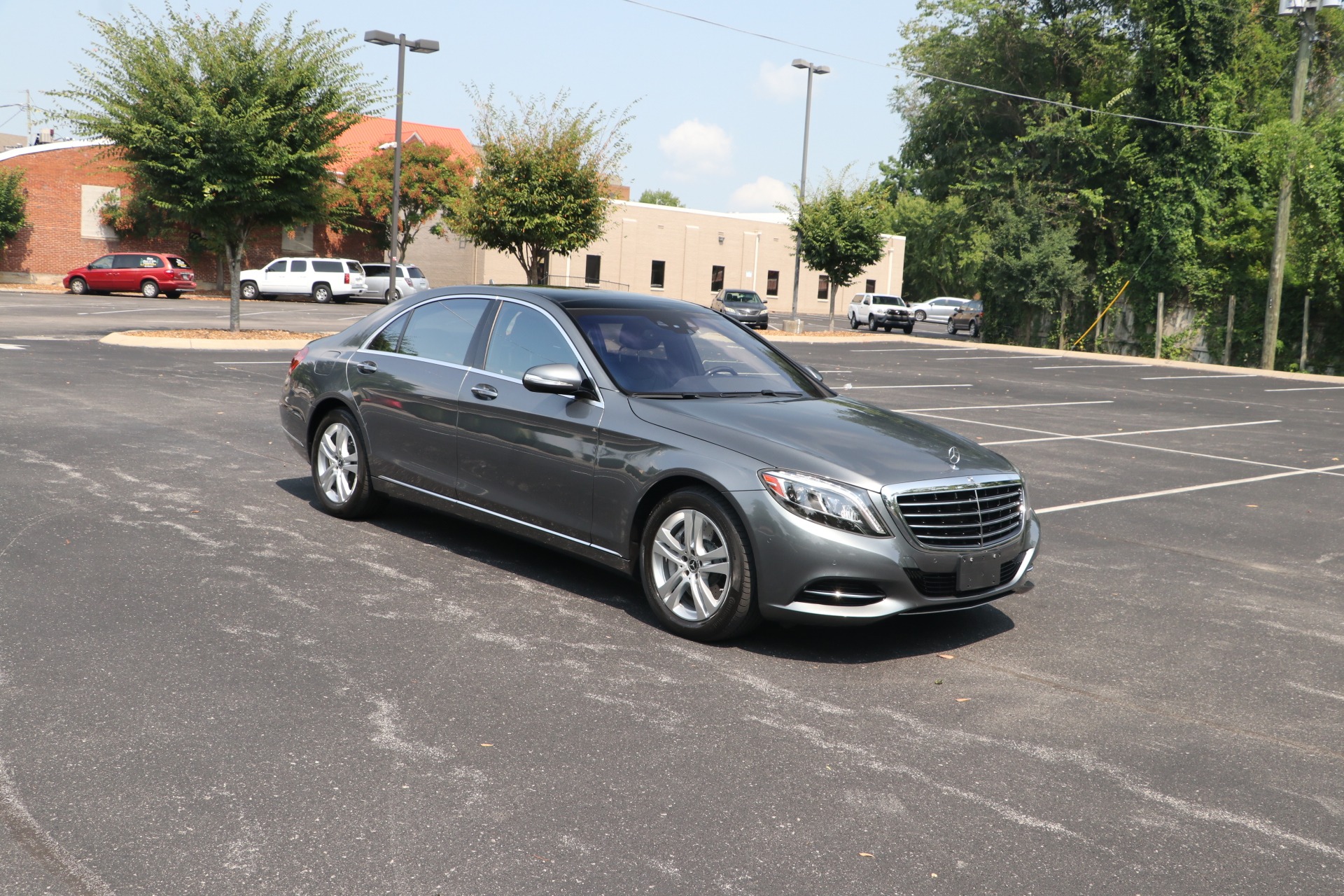 Used 2017 Mercedes-Benz S 550 RWD W/PREMIUM 1 PKG for sale Sold at Auto Collection in Murfreesboro TN 37130 1