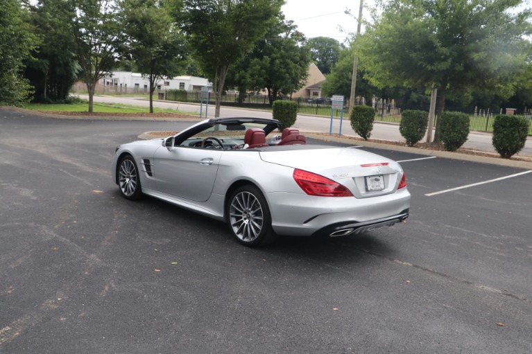 Used 2019 Mercedes-Benz SL 550 ROADSTER CONVERTIBLE W/Magic SKY Control for sale Sold at Auto Collection in Murfreesboro TN 37130 4