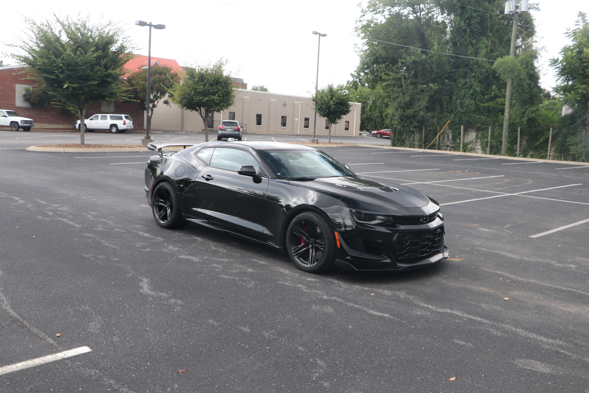 Used 2021 Chevrolet Camaro ZL1 COUPE W/1 Le Extreme Track Performance Package for sale Sold at Auto Collection in Murfreesboro TN 37129 1
