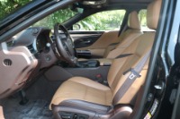 Used 2019 Lexus ES 350 Luxury FWD W/NAV for sale Sold at Auto Collection in Murfreesboro TN 37129 40
