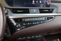 Used 2019 Lexus ES 350 Luxury FWD W/NAV for sale Sold at Auto Collection in Murfreesboro TN 37129 59