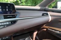 Used 2019 Lexus ES 350 Luxury FWD W/NAV for sale Sold at Auto Collection in Murfreesboro TN 37129 61