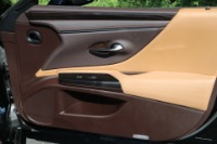 Used 2019 Lexus ES 350 Luxury FWD W/NAV for sale Sold at Auto Collection in Murfreesboro TN 37129 75