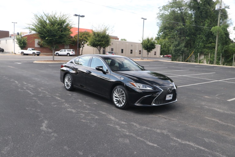 Used 2019 Lexus ES 350 Luxury FWD W/NAV for sale Sold at Auto Collection in Murfreesboro TN 37130 1