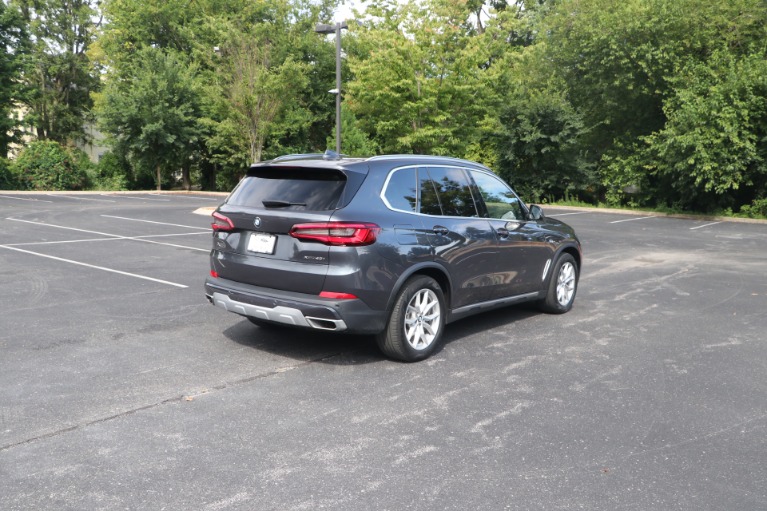 Used 2019 BMW X5 xDrive40i Sports Activity Vehicle W/Convenience Package for sale Sold at Auto Collection in Murfreesboro TN 37130 3