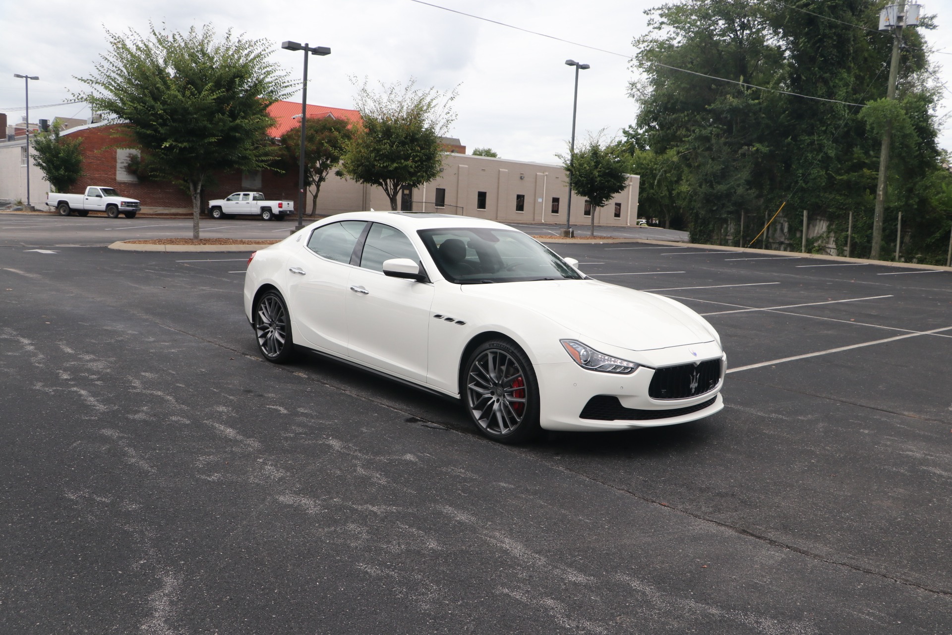 Used 2017 Maserati Ghibli for sale Sold at Auto Collection in Murfreesboro TN 37129 1