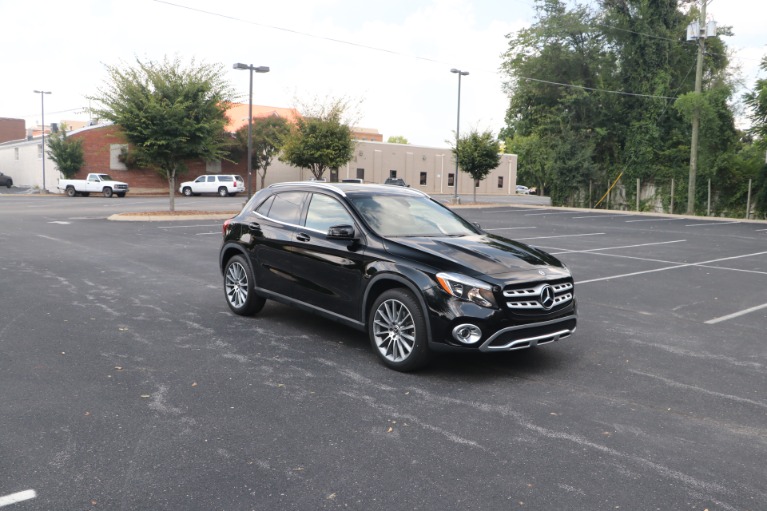 Used 2019 Mercedes-Benz GLA 250 FWD W/Panorama Roof for sale Sold at Auto Collection in Murfreesboro TN 37130 1