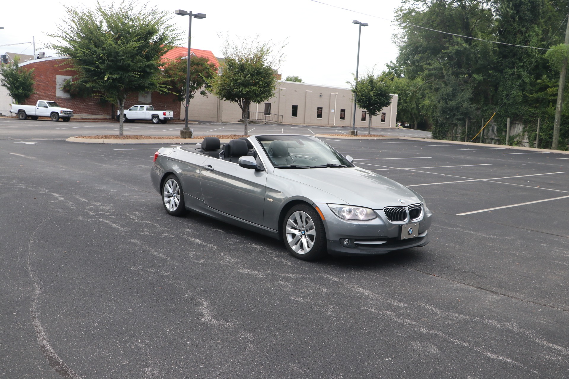 Used 2012 BMW 328i Convertible SULEV W/NAV for sale Sold at Auto Collection in Murfreesboro TN 37129 1
