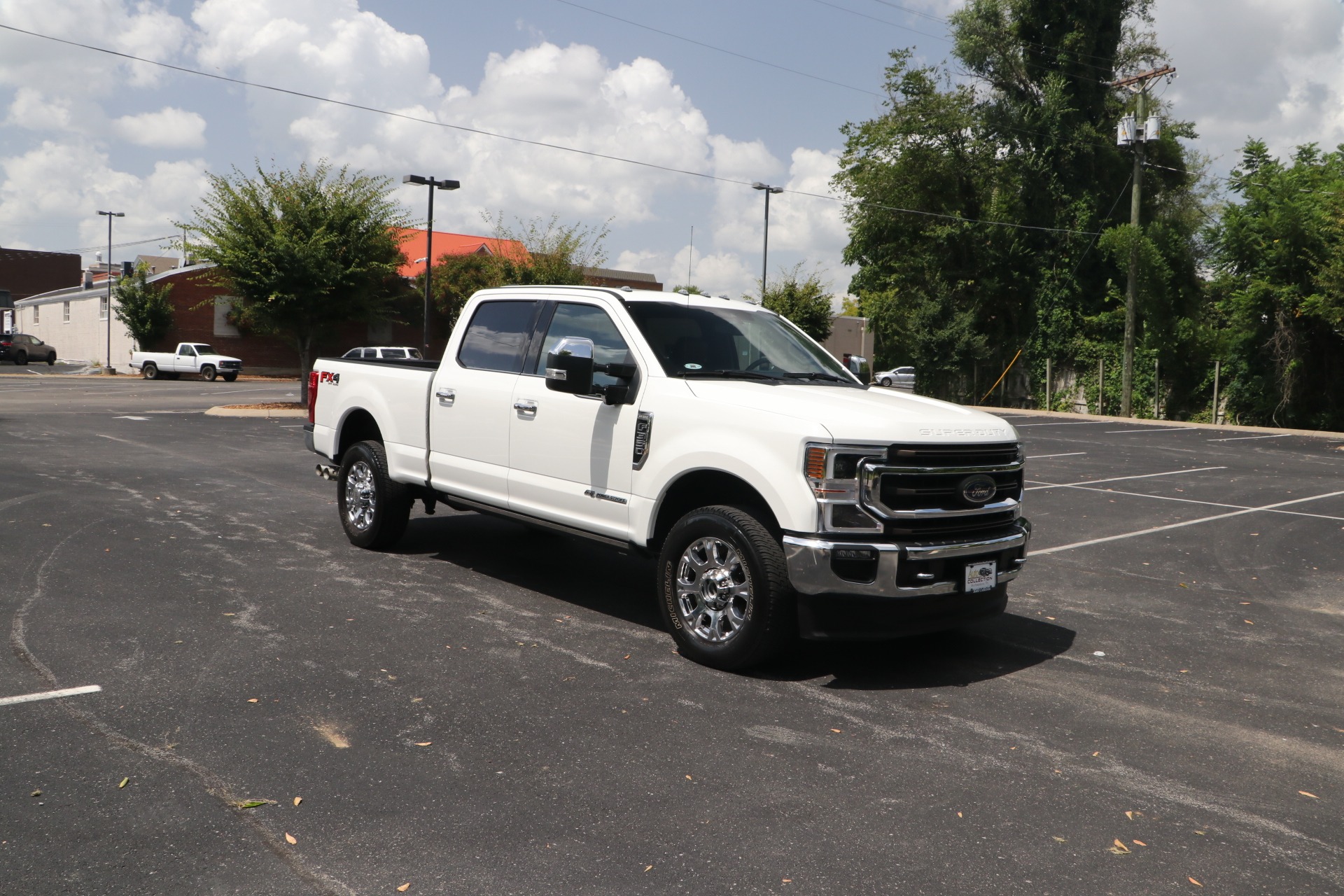 Used 2020 Ford F-350 Super Duty King Ranch CREW CAB 4X4 W/NAV for sale Sold at Auto Collection in Murfreesboro TN 37130 1
