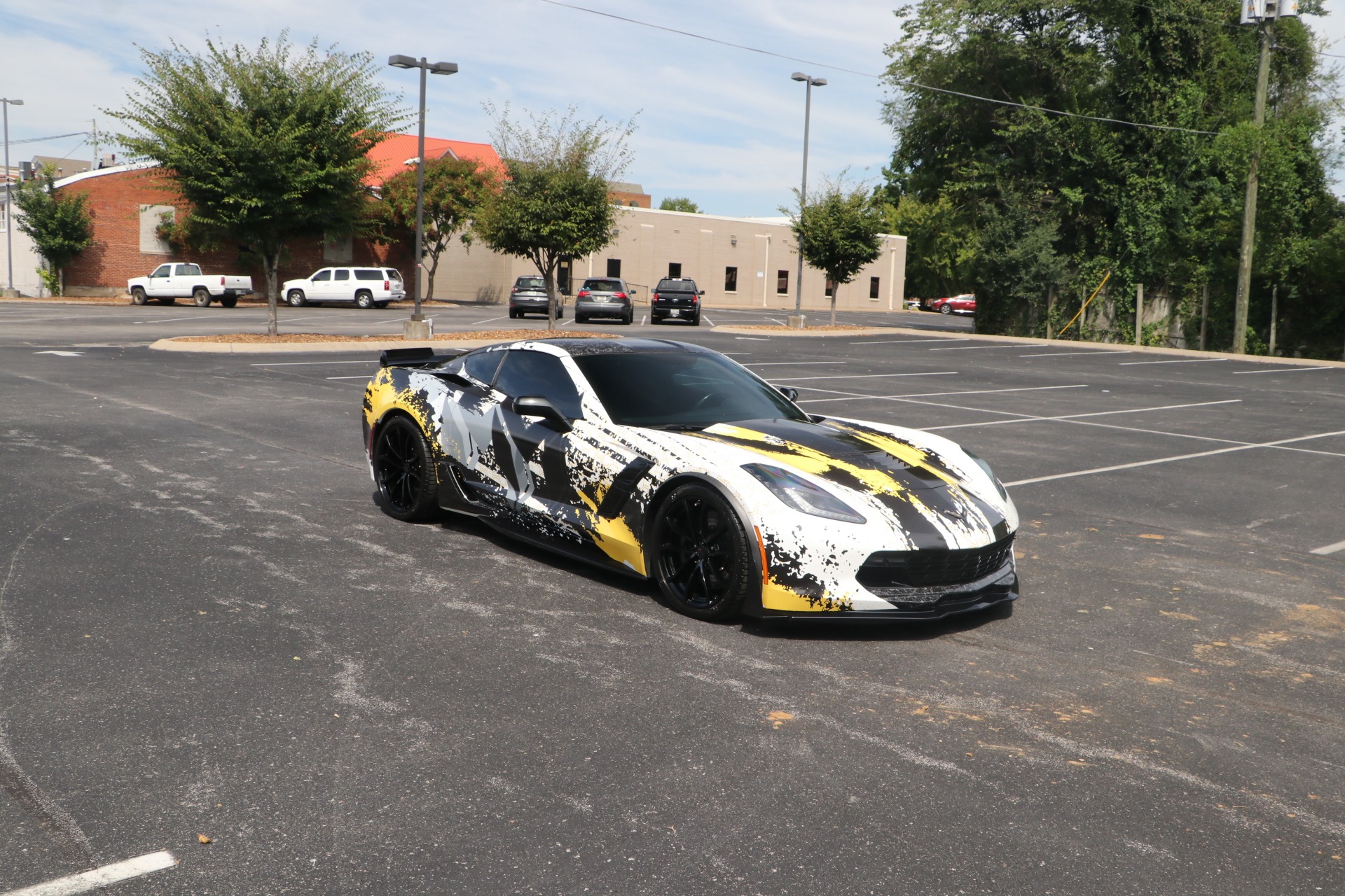 Used 2017 Chevrolet Corvette Grand Sport COUPE W/1LT W/WRAP GRID for sale Sold at Auto Collection in Murfreesboro TN 37129 1