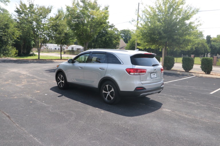 Used 2018 Kia Sorento EX V6 FWD W/REMOTE START for sale Sold at Auto Collection in Murfreesboro TN 37130 4