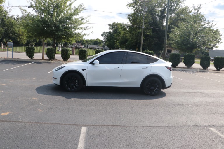 Used 2020 Tesla Model Y STANDARD RANGE AWD W/AUTOPILOT for sale Sold at Auto Collection in Murfreesboro TN 37130 7