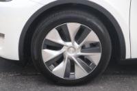 Used 2021 Tesla Model Y Long Range AWD W/AUTOPILOT for sale Sold at Auto Collection in Murfreesboro TN 37130 21