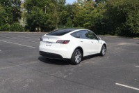 Used 2021 Tesla Model Y Long Range AWD W/AUTOPILOT for sale Sold at Auto Collection in Murfreesboro TN 37129 3