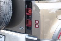 Used 2020 Land Rover Defender 110 HSE First Edition P400 AWD for sale Sold at Auto Collection in Murfreesboro TN 37129 14