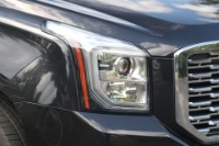 Used 2020 GMC Yukon XL Denali 4WD W/DENALI PREMIUM PKG for sale Sold at Auto Collection in Murfreesboro TN 37129 12
