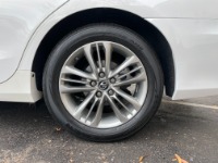 Used 2015 Toyota Camry SE FWD for sale Sold at Auto Collection in Murfreesboro TN 37129 26