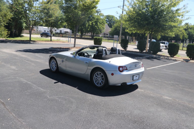 Used 2005 BMW Z4 2.5i for sale Sold at Auto Collection in Murfreesboro TN 37130 4