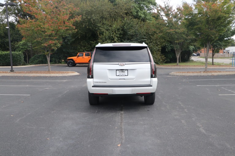Used 2017 Cadillac Escalade ESV PREMIUM LUXURY AWD W/NAV TV/DVD for sale $57,650 at Auto Collection in Murfreesboro TN 37130 6