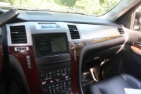 Used 2011 Cadillac Escalade Premium for sale Sold at Auto Collection in Murfreesboro TN 37129 58