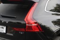Used 2020 Volvo XC60 T6 Momentum AWD W/PREMIUM PACKAGE for sale Sold at Auto Collection in Murfreesboro TN 37129 14