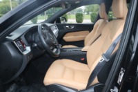Used 2020 Volvo XC60 T6 Momentum AWD W/PREMIUM PACKAGE for sale Sold at Auto Collection in Murfreesboro TN 37129 31