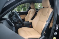 Used 2020 Volvo XC60 T6 Momentum AWD W/PREMIUM PACKAGE for sale Sold at Auto Collection in Murfreesboro TN 37129 32