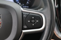 Used 2020 Volvo XC60 T6 Momentum AWD W/PREMIUM PACKAGE for sale Sold at Auto Collection in Murfreesboro TN 37129 44