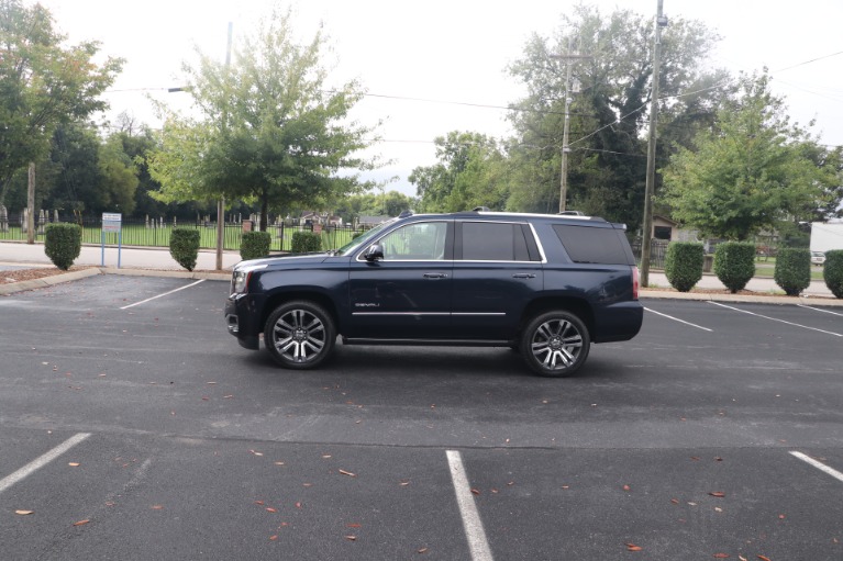 Used 2019 GMC Yukon Denali 4WD W/DENALI ULTIMATE PKG for sale Sold at Auto Collection in Murfreesboro TN 37130 7