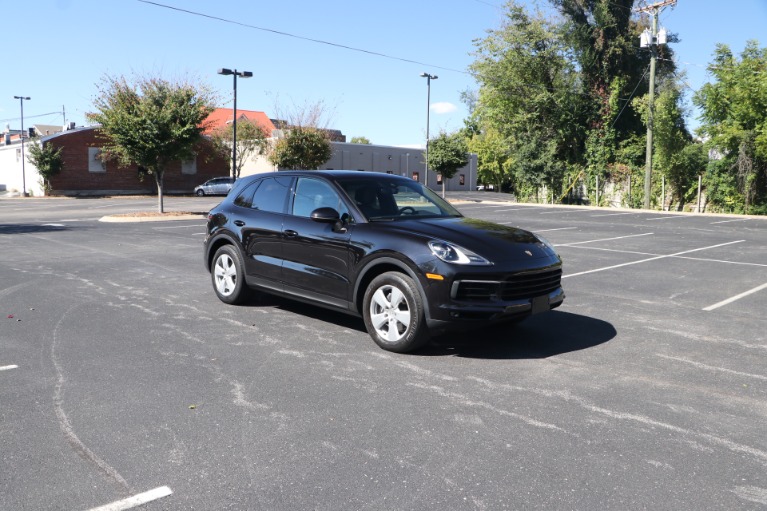 Used 2019 Porsche Cayenne AWD W/PREMIUM PACKAGE for sale $69,900 at Auto Collection in Murfreesboro TN 37130 1