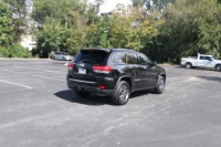 Used 2021 Jeep Grand Cherokee LIMITED 4WD W/NAV for sale Sold at Auto Collection in Murfreesboro TN 37129 3