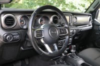 Used 2020 Jeep Gladiator SPORT CREW PICKUP CONVERTIBLE 4X4 for sale Sold at Auto Collection in Murfreesboro TN 37129 22