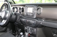 Used 2020 Jeep Gladiator SPORT CREW PICKUP CONVERTIBLE 4X4 for sale Sold at Auto Collection in Murfreesboro TN 37129 27